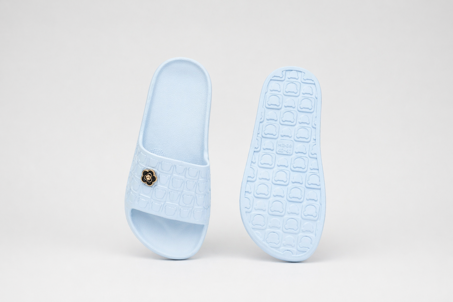 CLOGS | Sandales Confort à Détail Bijou