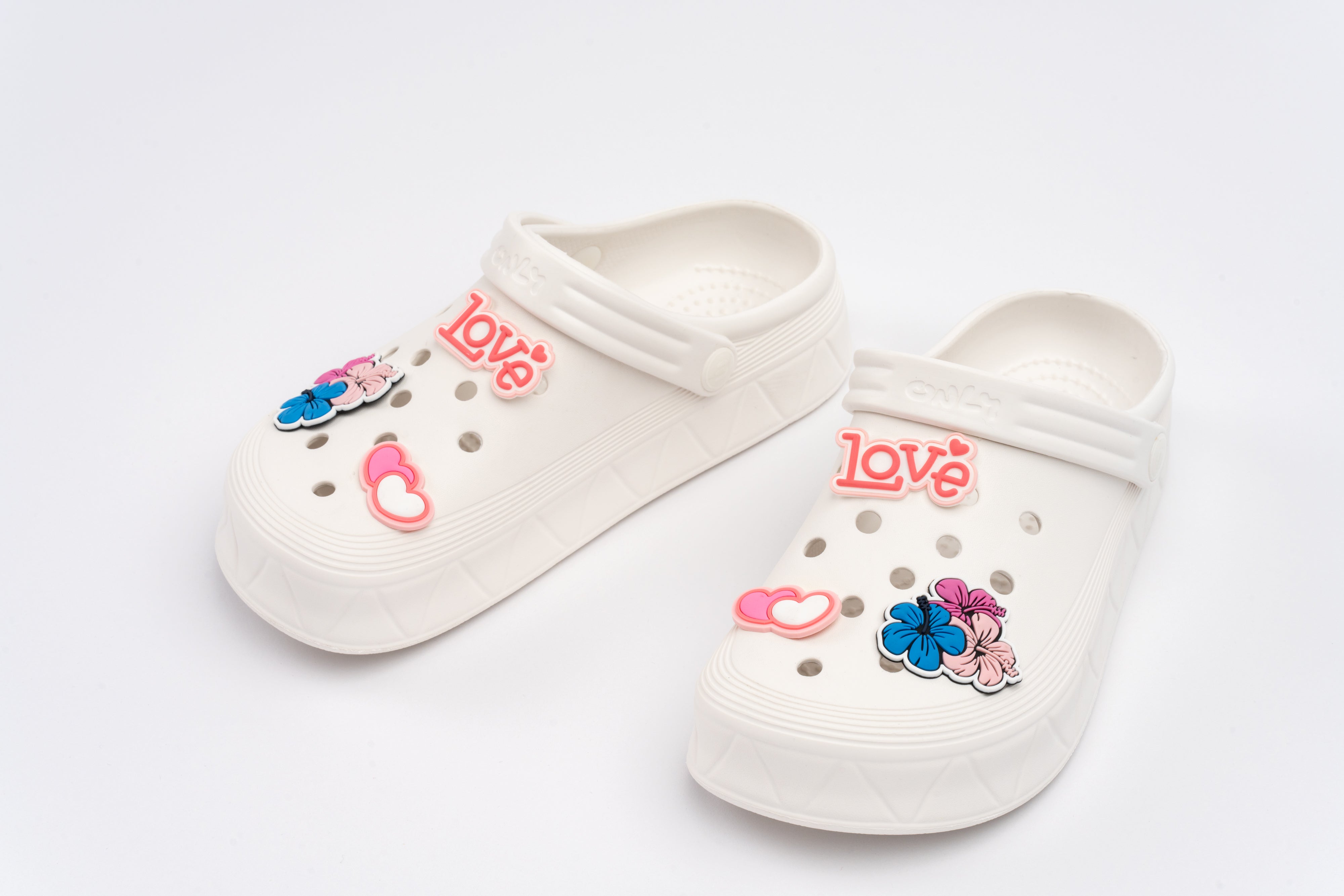 GLOGS | Parisian Chic Platform Clogs