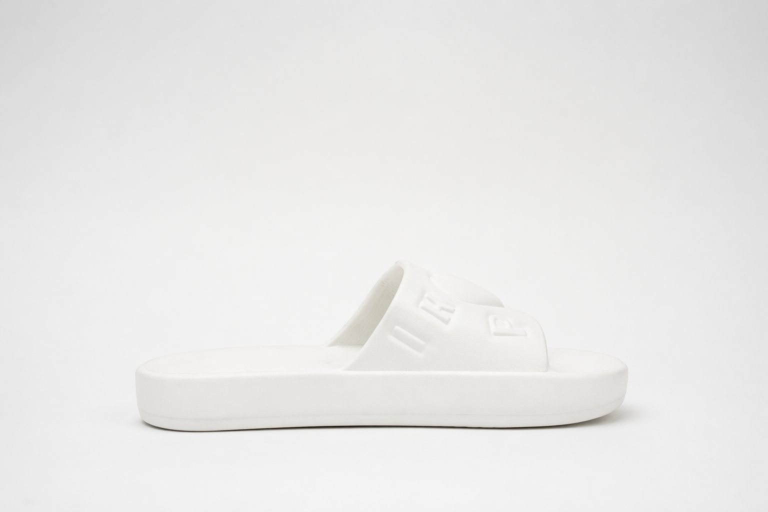 CLOGS | Sandales Cœur Relief