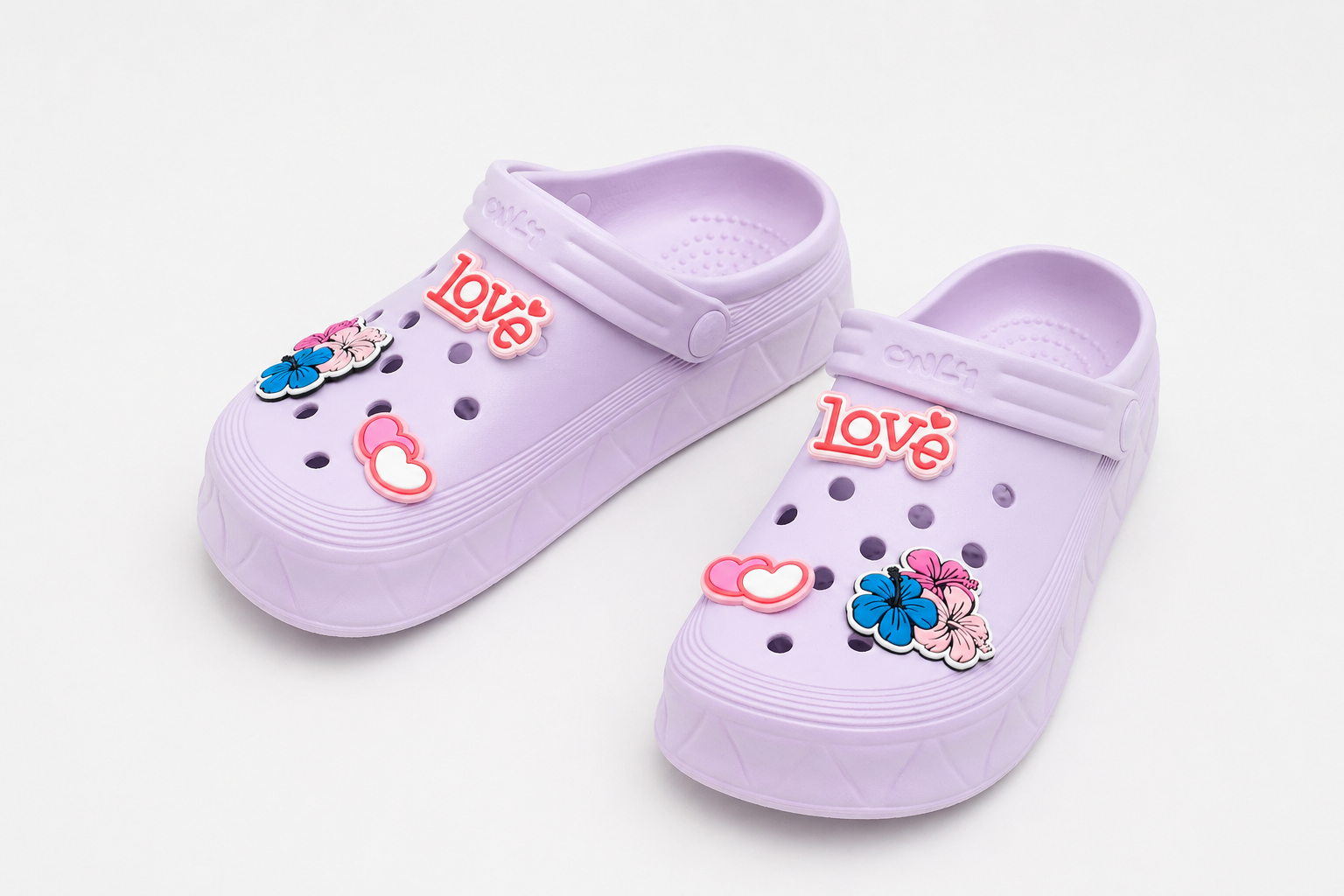GLOGS | Parisian Chic Platform Clogs