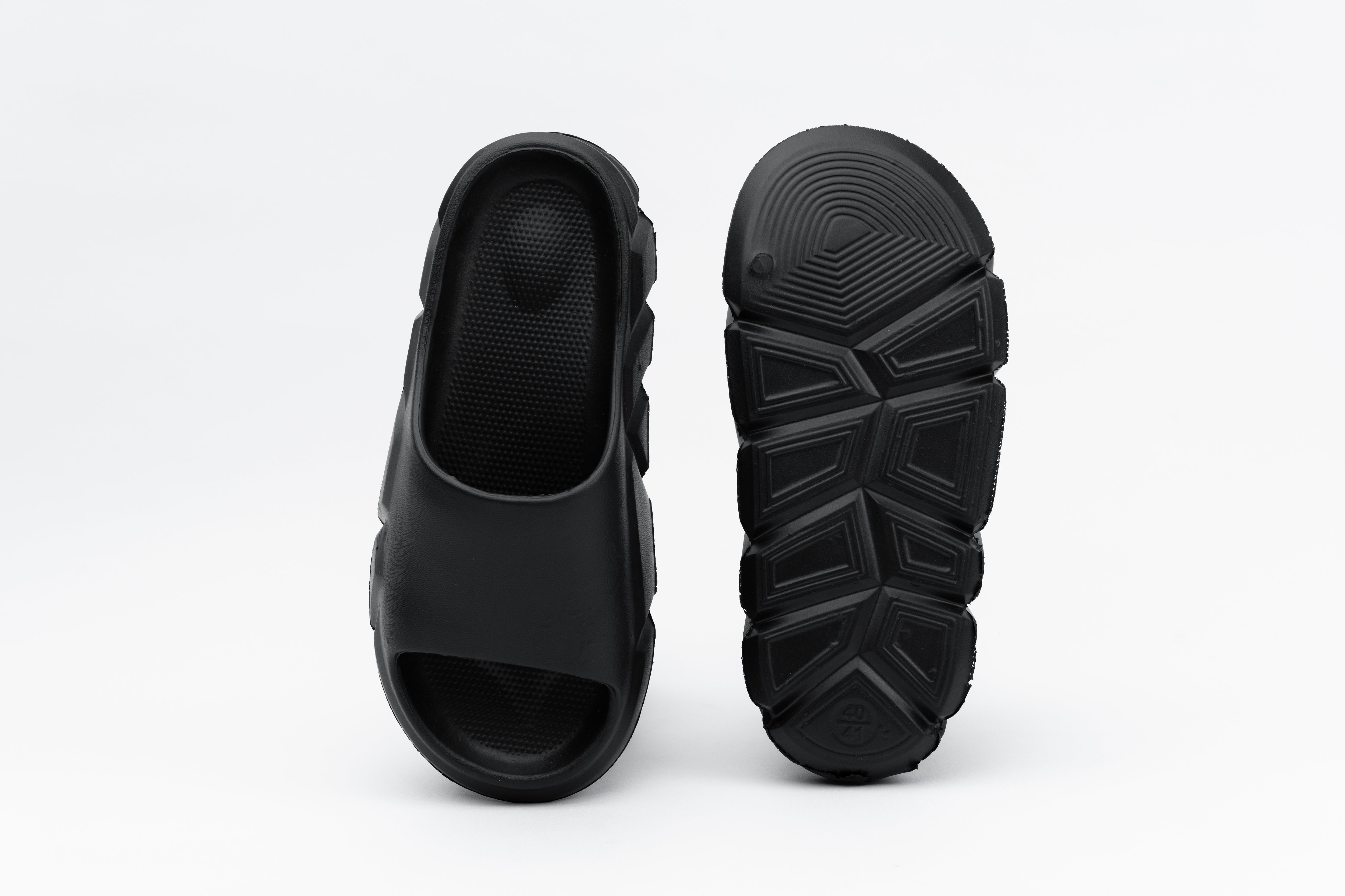 CLOGS | Structure Géométrique & Semelle Haute Résilience