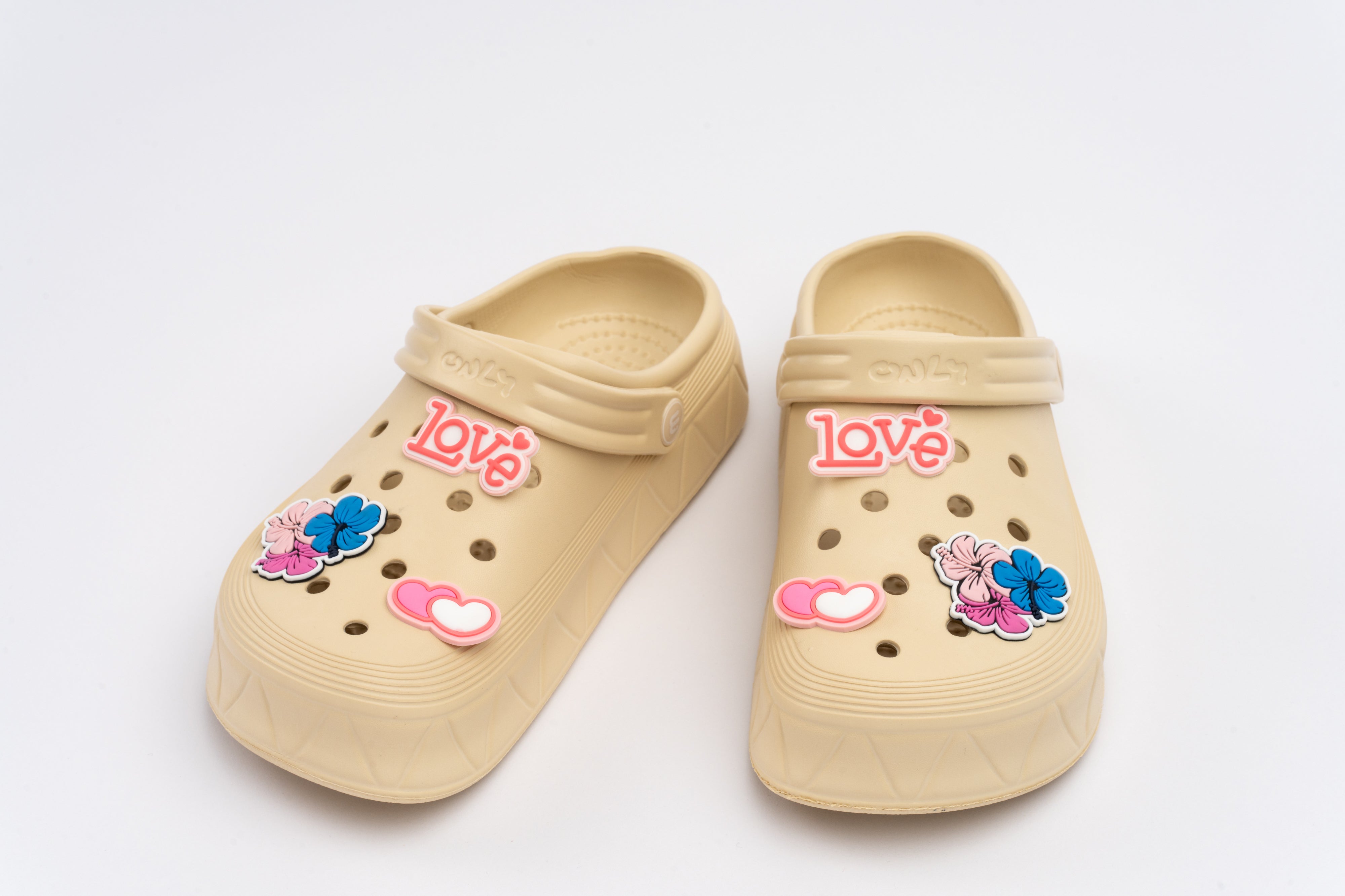 GLOGS | Parisian Chic Platform Clogs