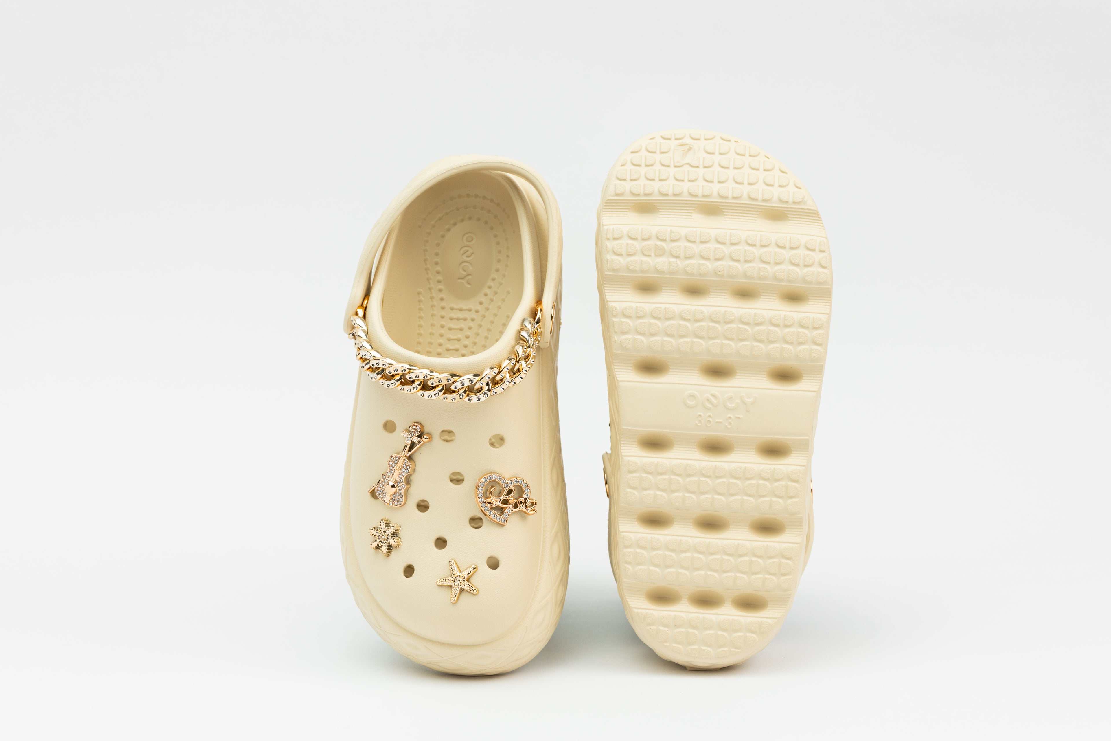 GlamChain | Sabots Femme à Chaîne Dorée