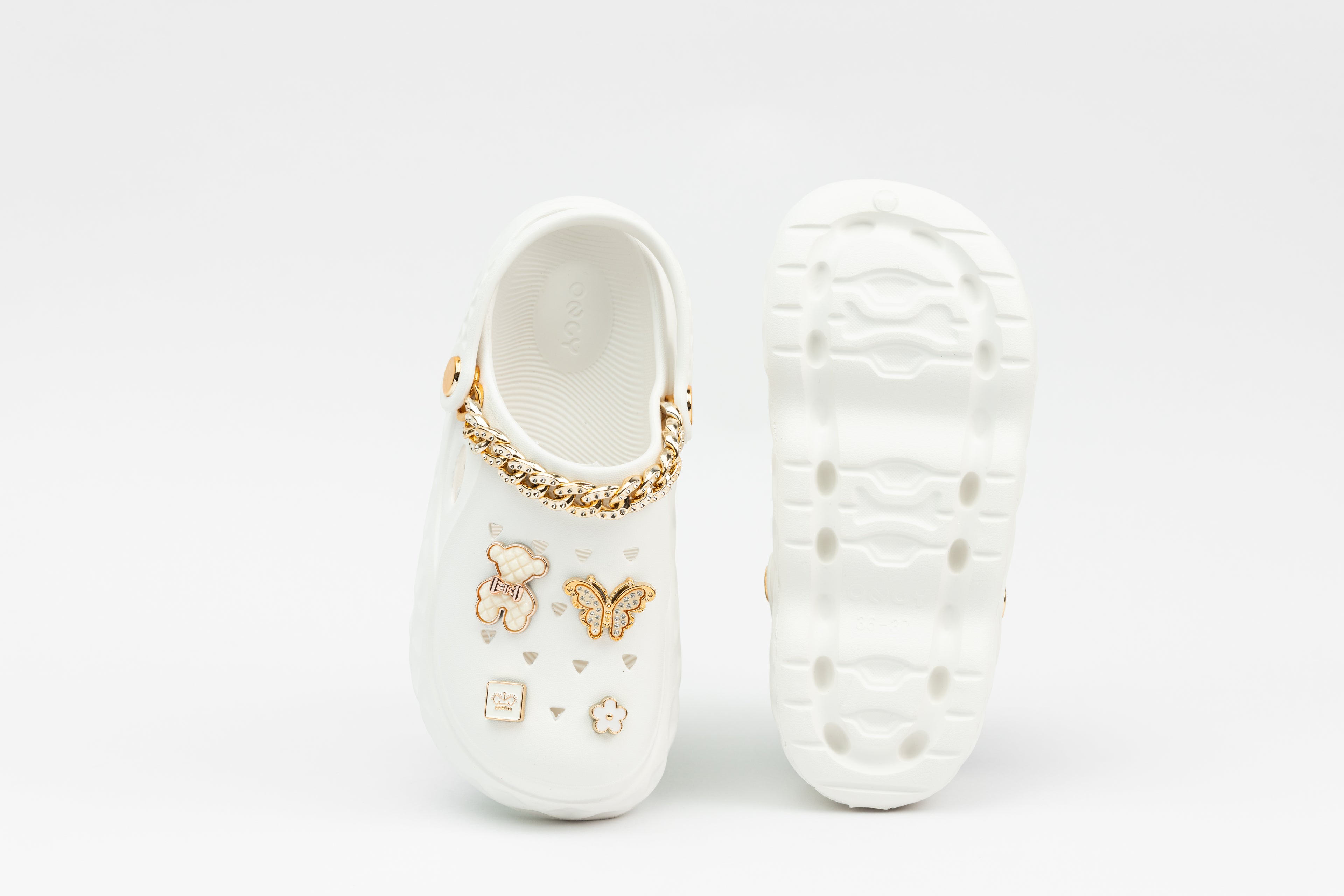 Goldie | Sabots Femme avec Chaînes et Décorations Dorées