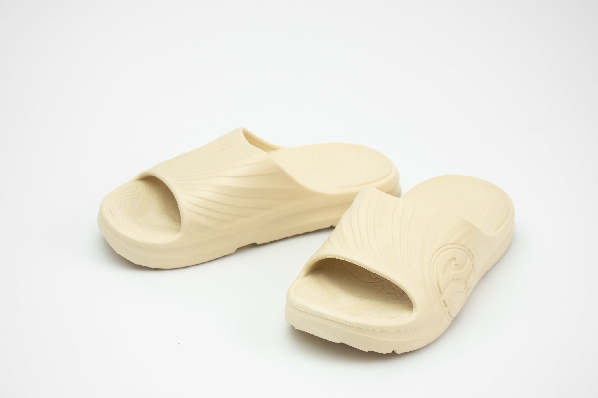 Naya | Claquettes Femme Confort Ripple