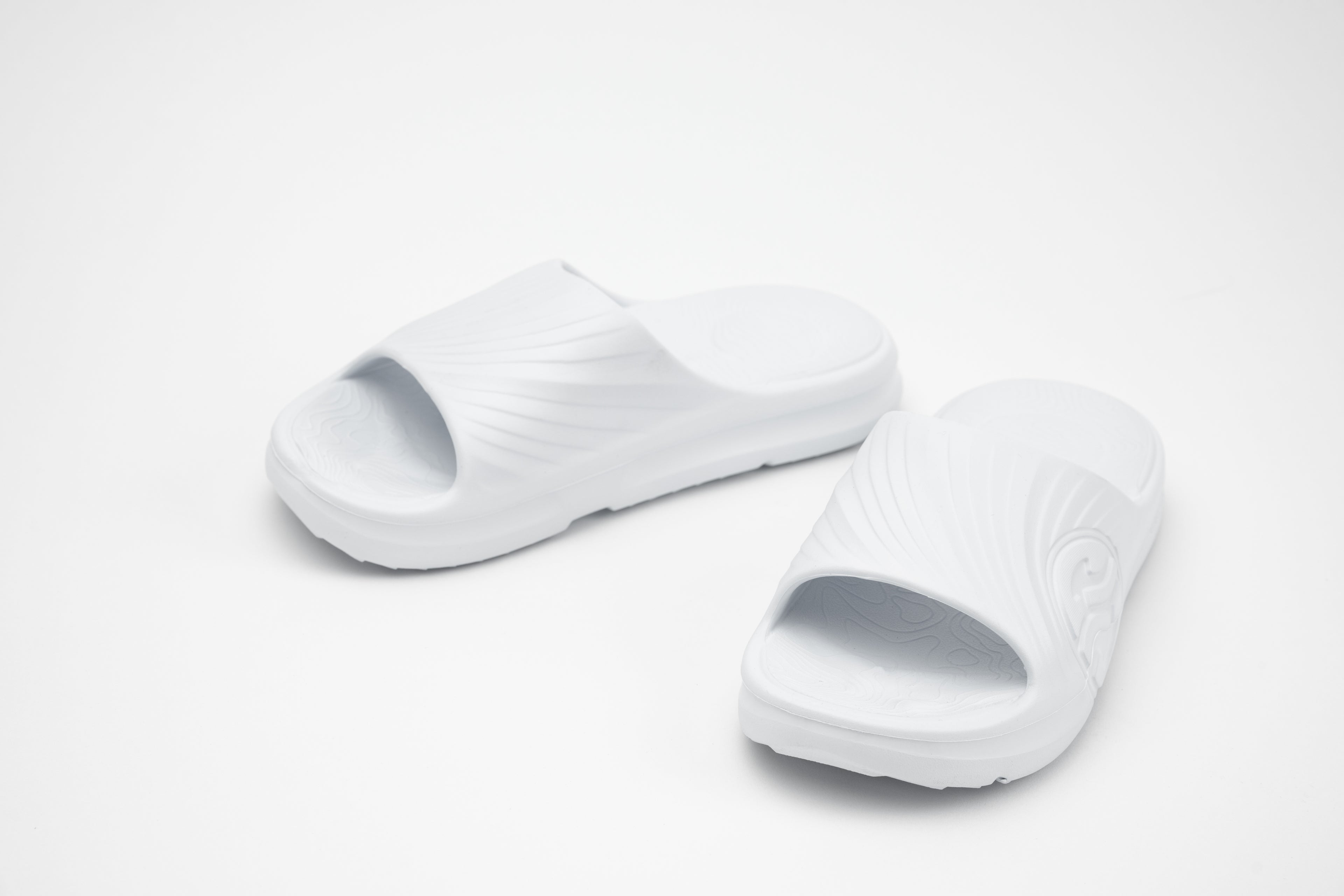 Naya | Claquettes Femme Confort Ripple