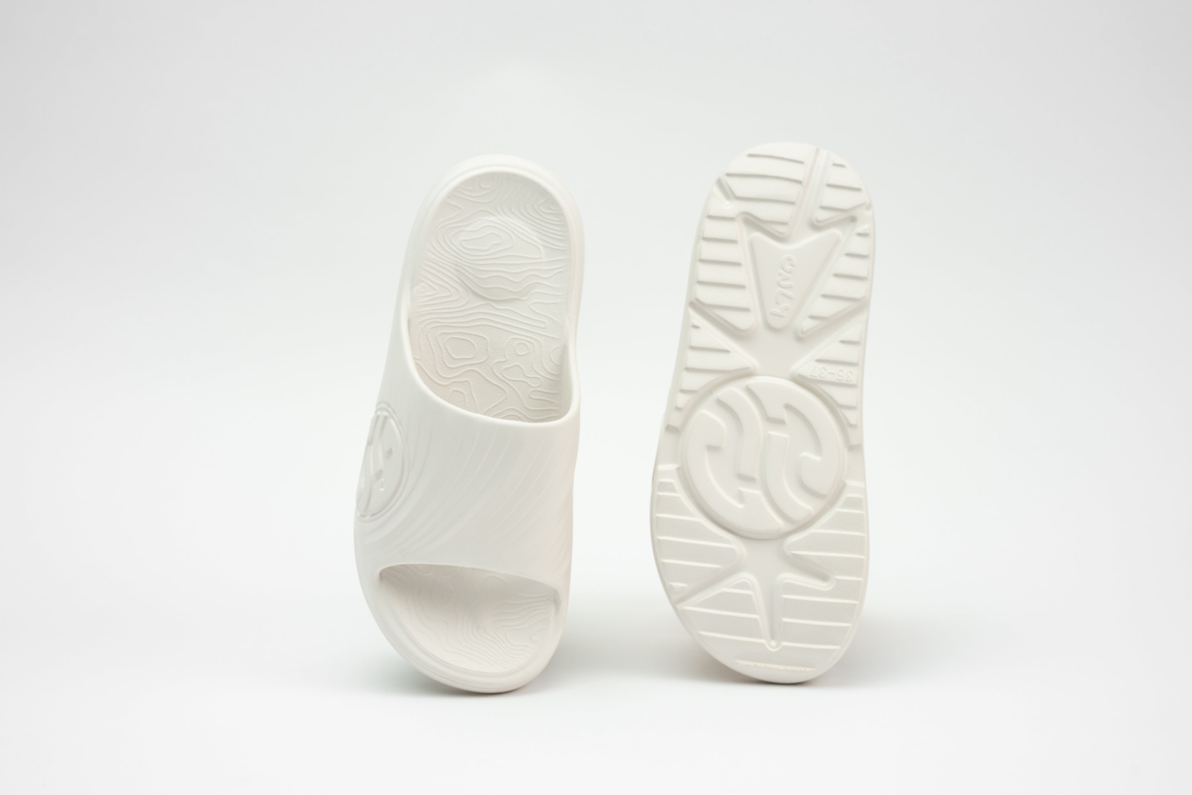 Naya | Claquettes Femme Confort Ripple