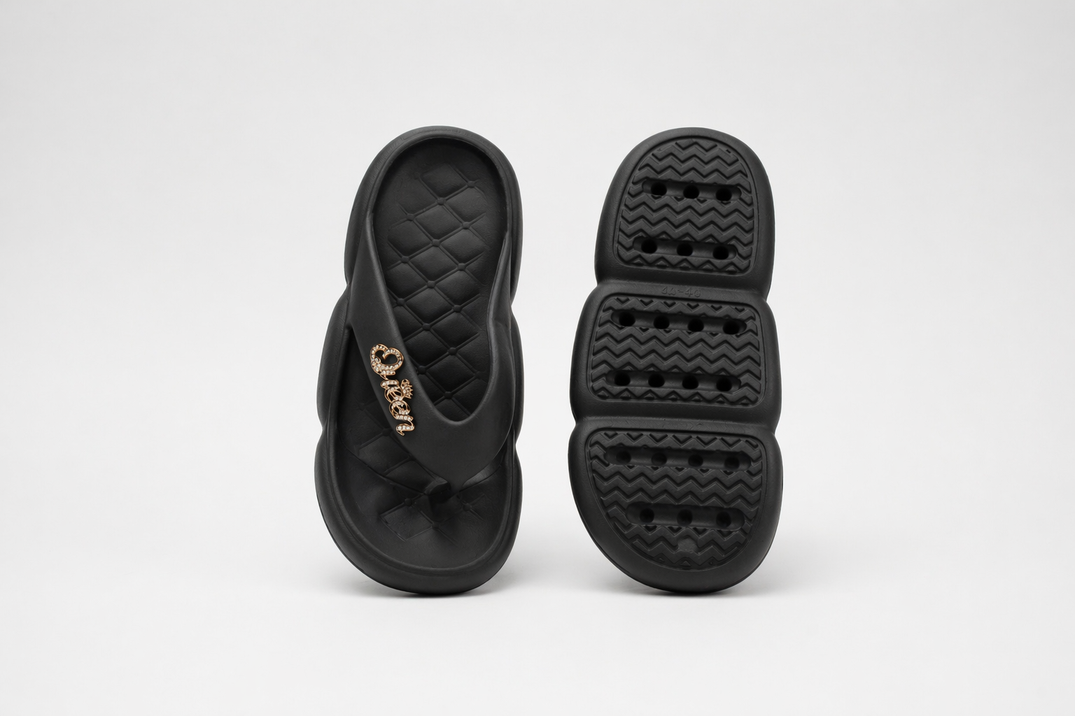 CLOGS | Vintage Tongs Charms Lettre Cœur Matelassé
